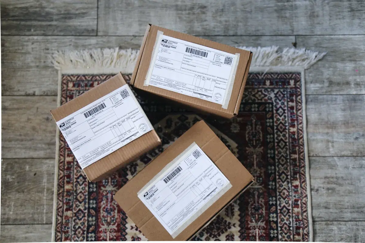 Primacy of Package Receiving and Package Acceptance in Dallas